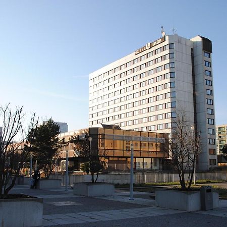 Hotel Labe Pardubice Exterior foto